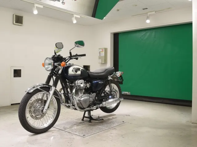 Kawasaki W800 2016, white | navy blue, фото 4