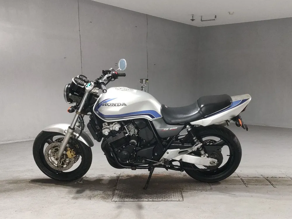 Honda CB400N, серебристый, фото 2