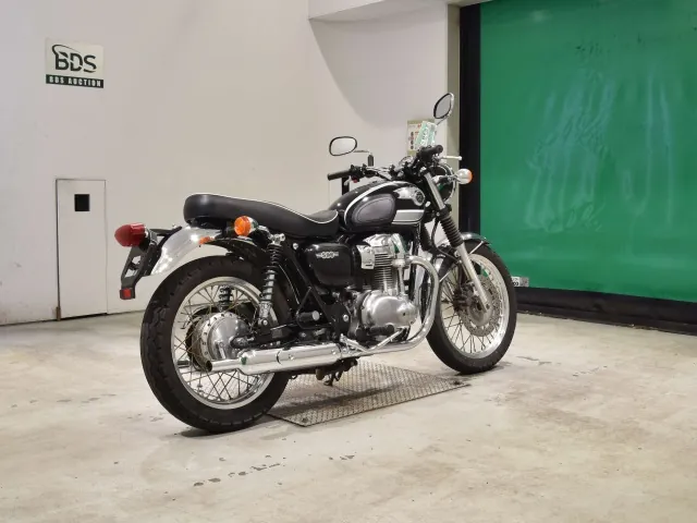 Kawasaki W800 2013, black | silver, фото 5