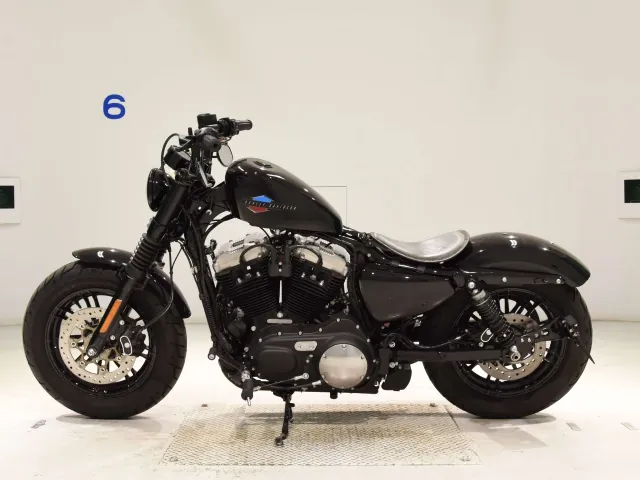 Harley-Davidson XL1200X 2022, чёрный, фото 2