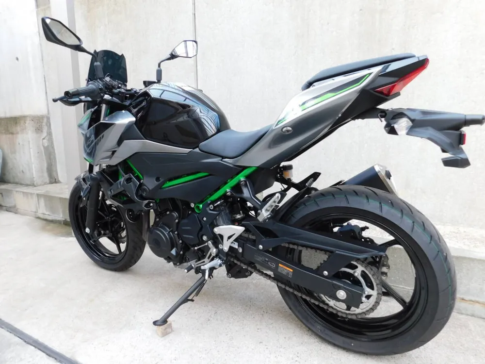 Kawasaki Z400 2025, фото 4