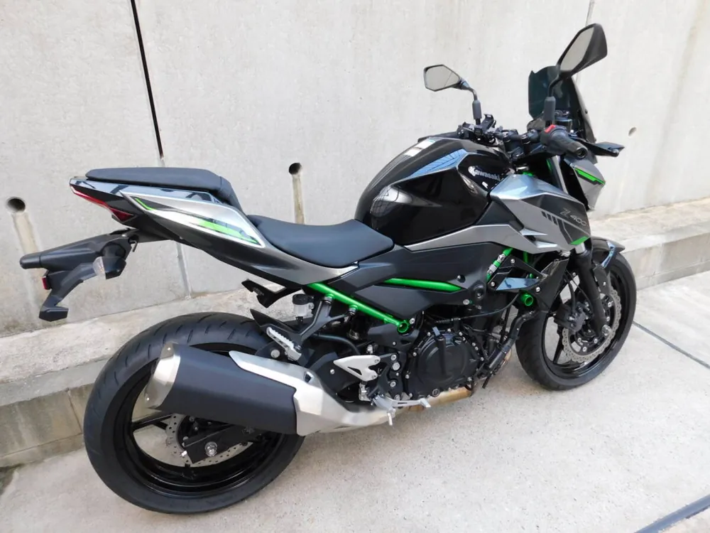 Kawasaki Z400 2025, фото 7