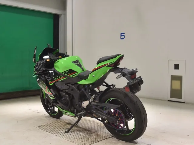 Kawasaki ZX-25R, чёрный, зелёный, фото 6