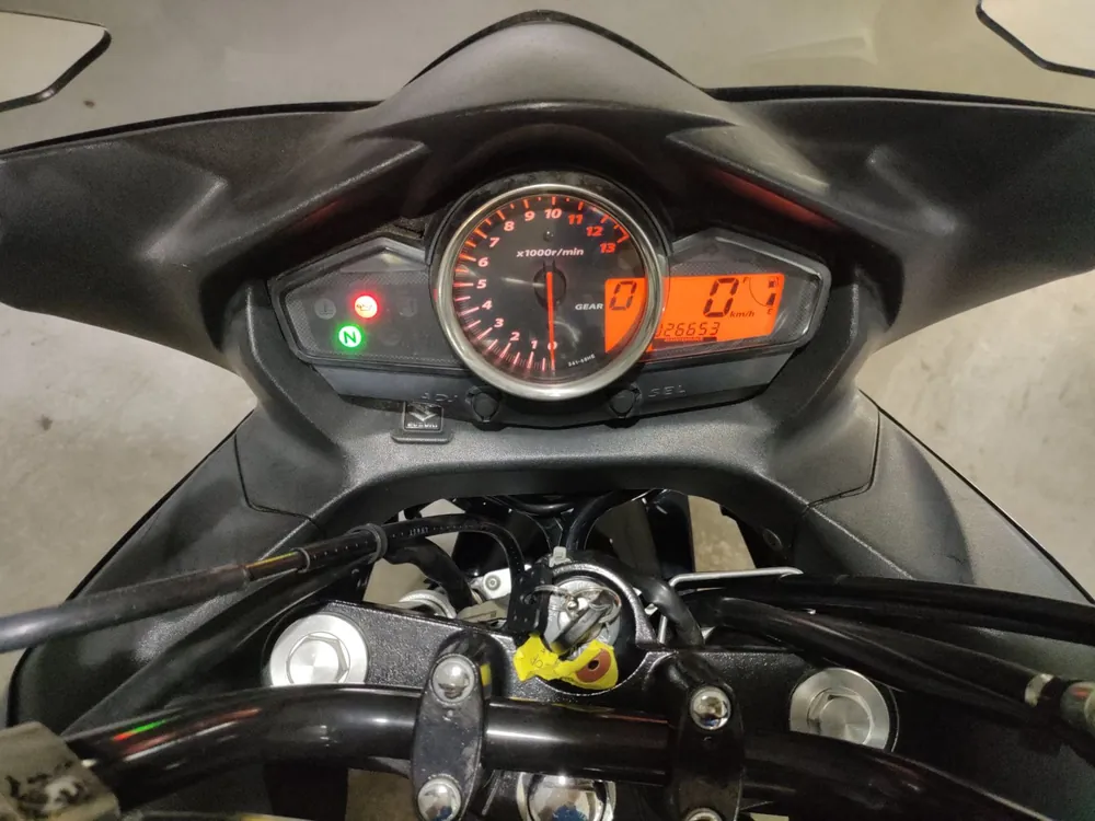 Suzuki GSR250S, чёрный, фото 5