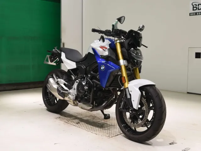 BMW F900R 2023, white | blue, фото 3