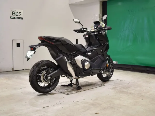 Honda X-ADV750 2026, чёрный, фото 5