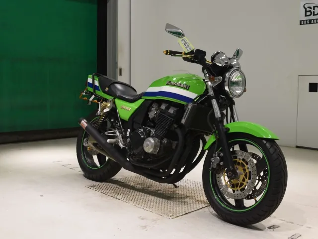 Kawasaki ZRX400-II 1994, зелёный, фото 3