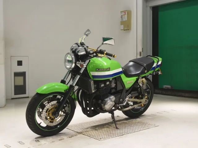 Kawasaki ZRX400-II 1994, зелёный, фото 4
