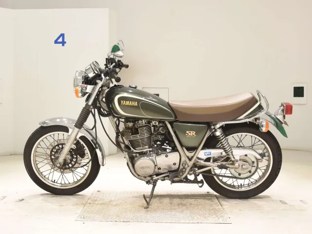 Yamaha SR400 2014, зелёный, фото 2