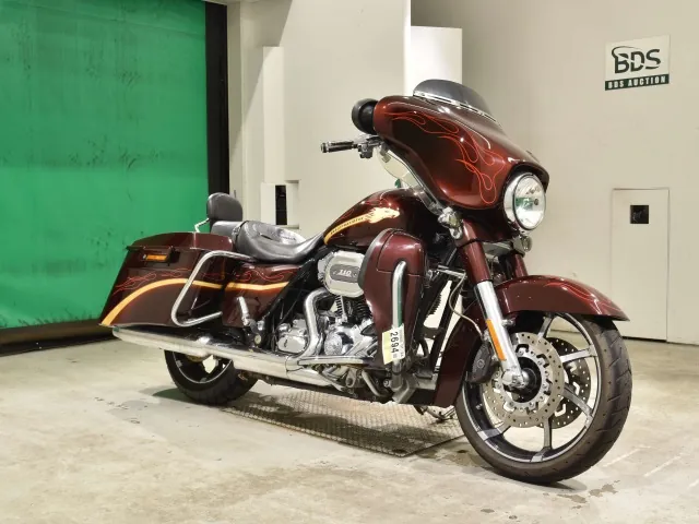 Harley-Davidson FLHXSE1800CVO 2010, бордовый, фото 3