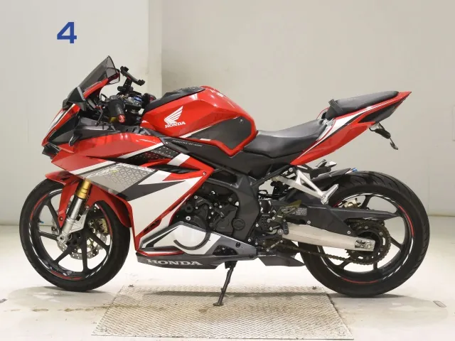 Honda CBR250RR, white | red | black, фото 2