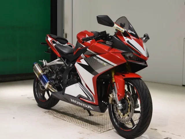 Honda CBR250RR, white | red | black, фото 3