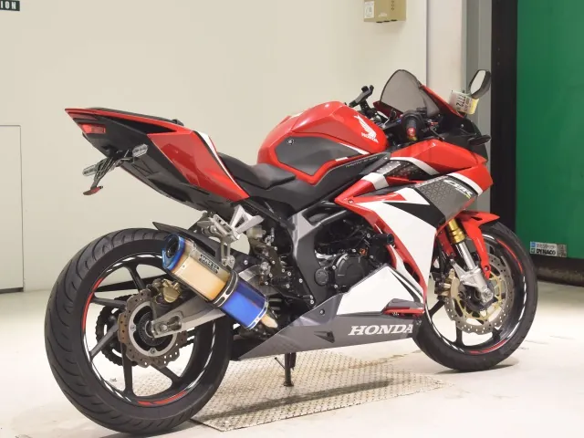 Honda CBR250RR, white | red | black, фото 5