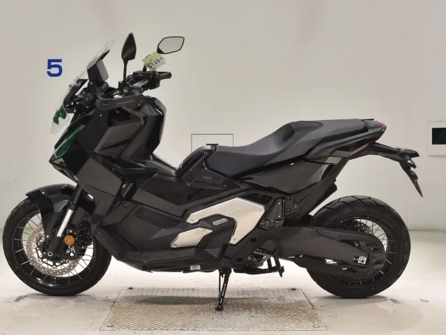 Honda X-ADV750 2026, чёрный, фото 2