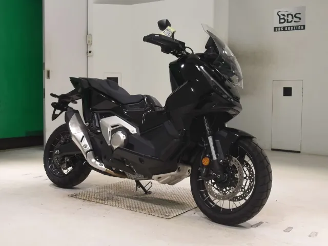 Honda X-ADV750 2026, чёрный, фото 3