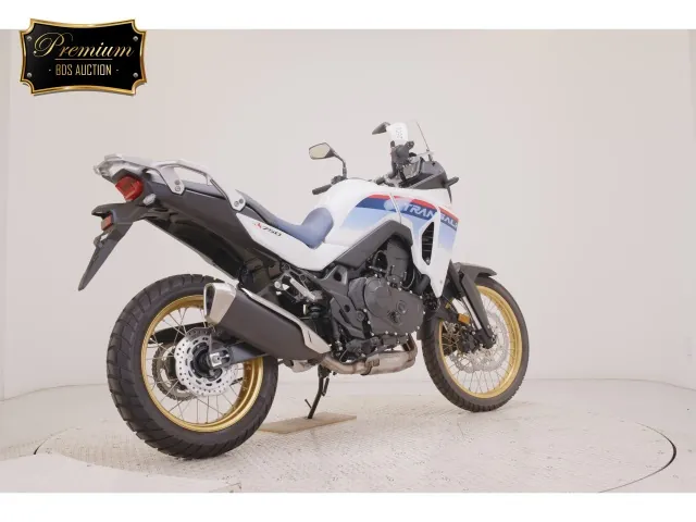 Honda XL750 Transalp 2026, белый, фото 5