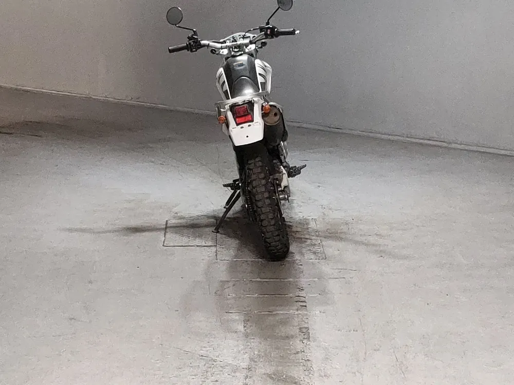 Yamaha Serow 250, белый, фото 4