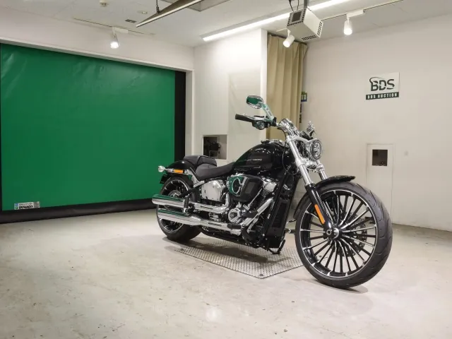 Harley-Davidson FXBR1920 2026, чёрный, фото 3