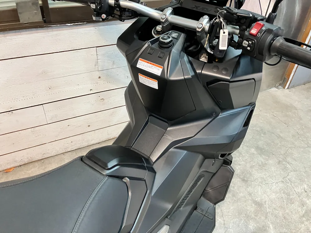 Honda X-ADV750 2023, maddo black, фото 16