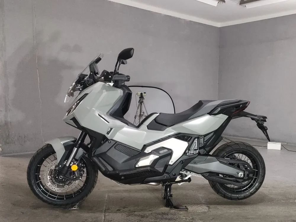 Honda X-ADV750 2026, серый, фото 2