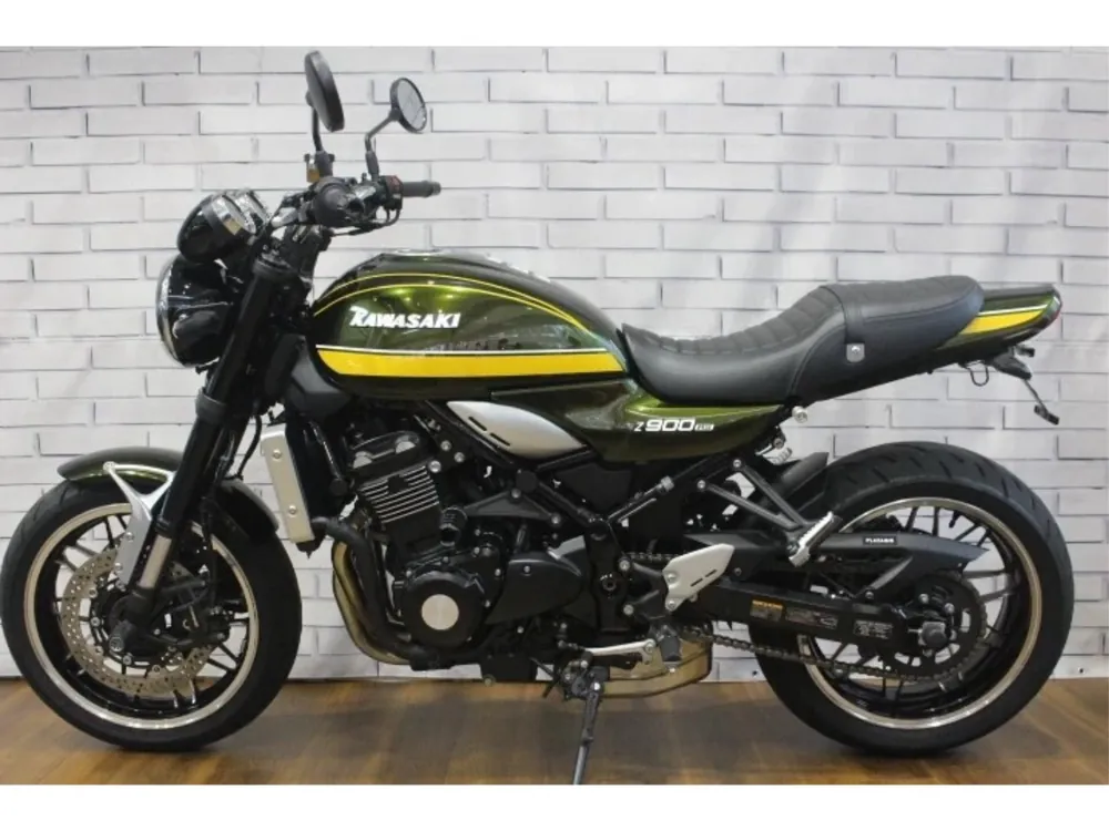 Kawasaki Z900RS 2021, жёлтый, зелёный, фото 2