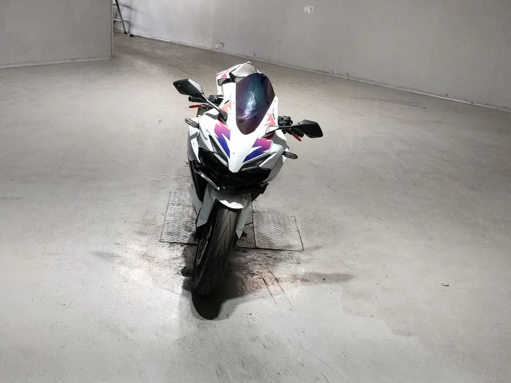 Honda CBR250RR, белый, фото 3
