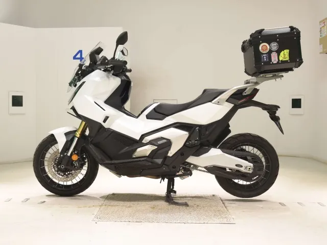 Honda X-ADV750 2025, белый, фото 2