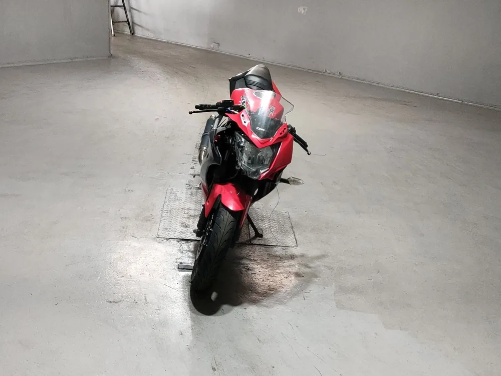 Kawasaki Ninja 250SL, black/red, фото 3