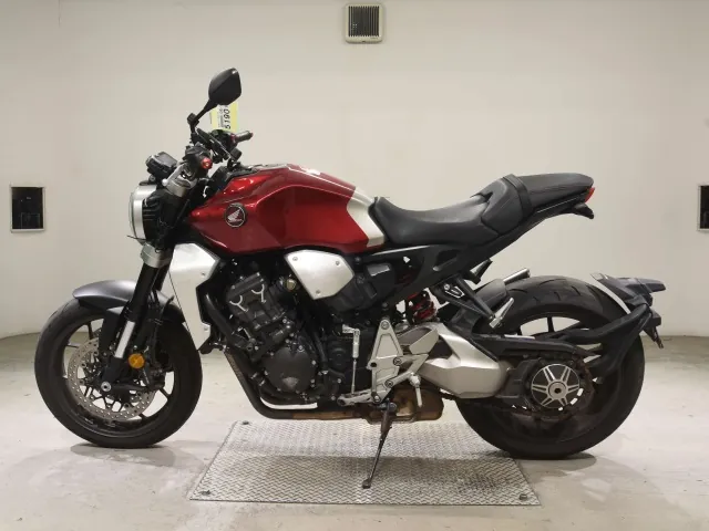 Honda CB1000R 2019, красный, фото 2