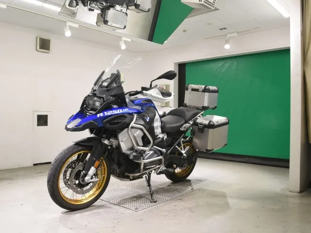 BMW R1250Gs Adventure 2019, белый, красный, синий, фото 4