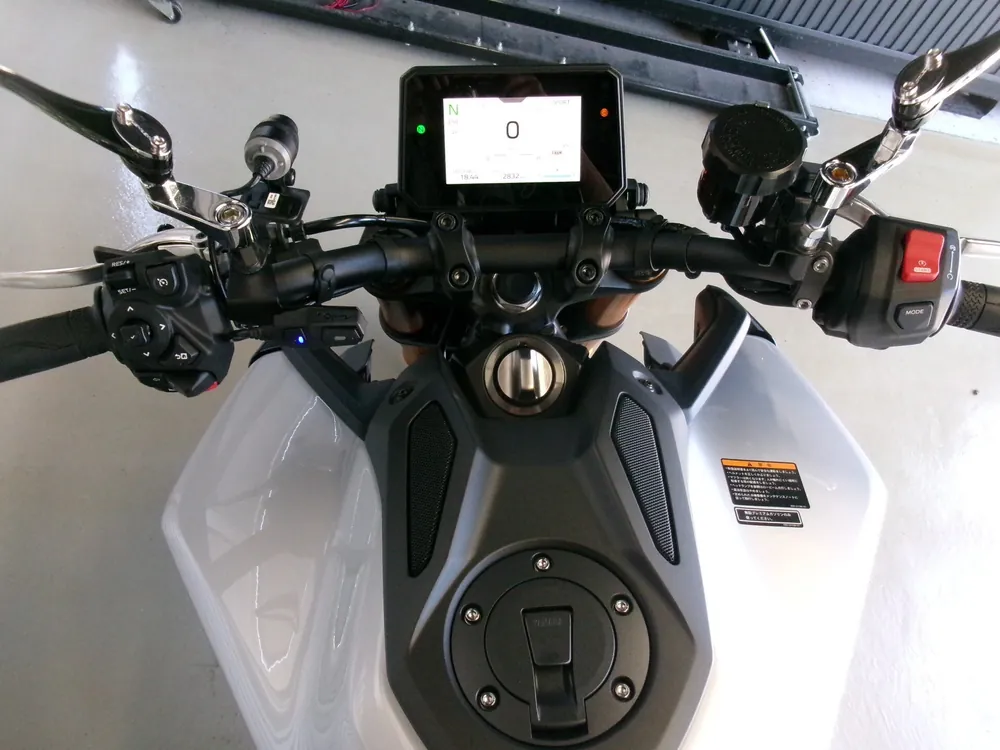 Yamaha Mt-09-2Sp 2024, black/silver, фото 3