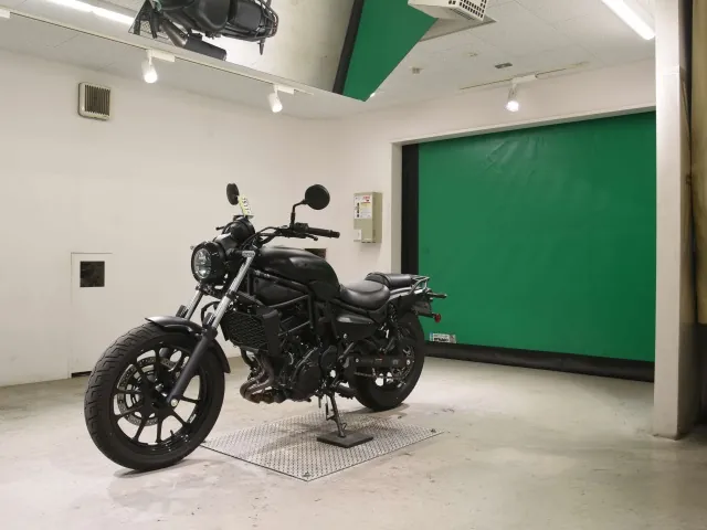 Kawasaki Eliminator 400SE 2025, matt black, фото 4