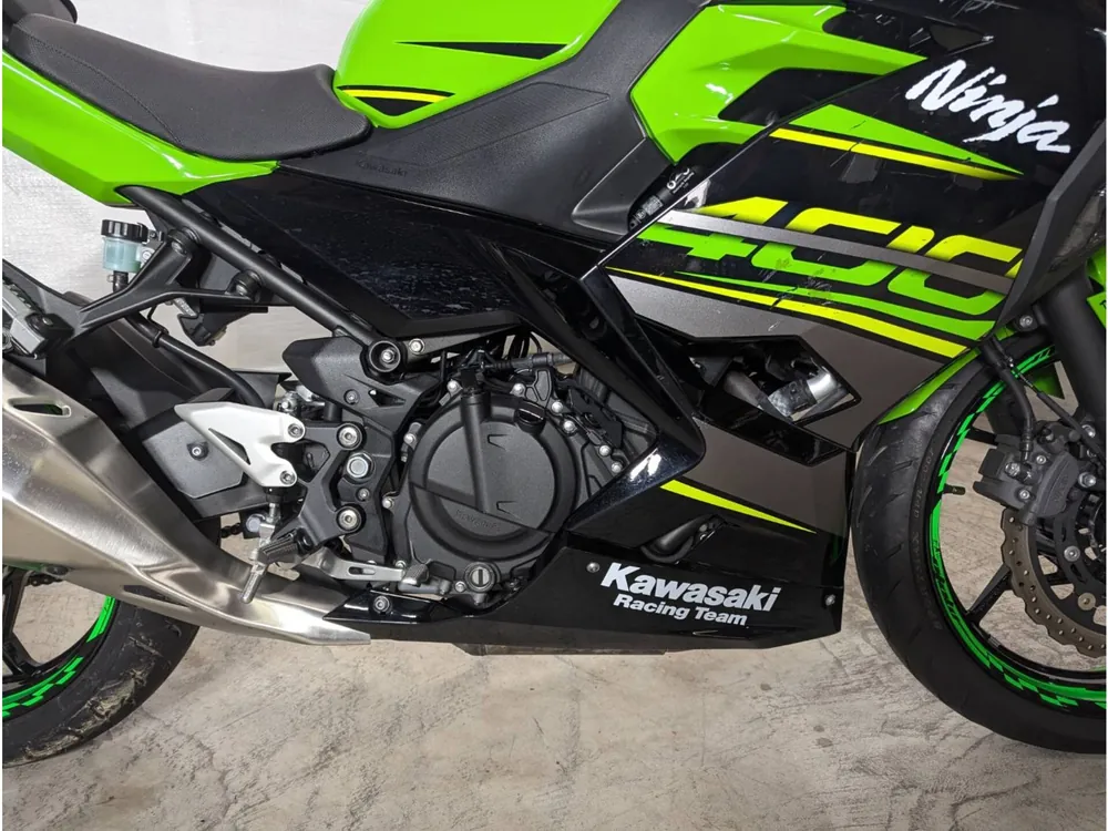 Kawasaki Ninja 400 2018, зелёный, фото 5