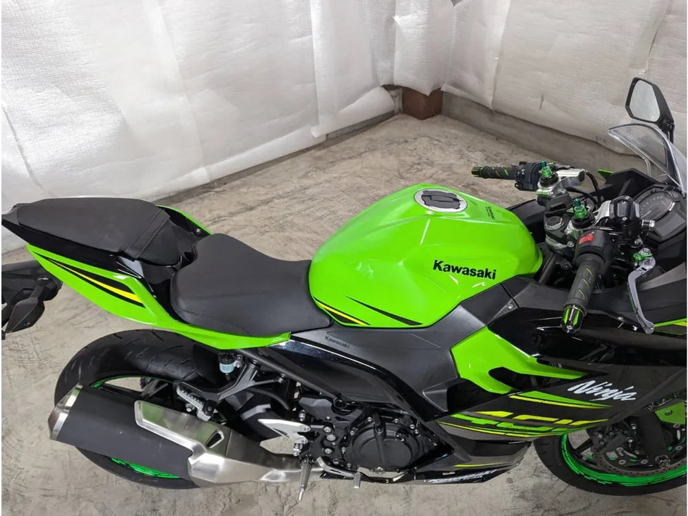 Kawasaki Ninja 400 2018, зелёный, фото 10