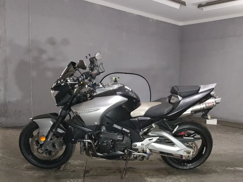 Suzuki B-King 2011, black/silver, фото 2