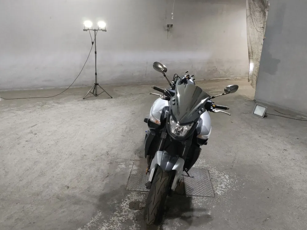 Suzuki B-King 2011, black/silver, фото 3
