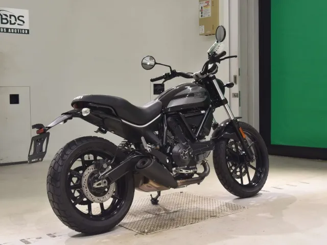 Ducati Scrambler Sixty2 2017, black | gunmetal, фото 5