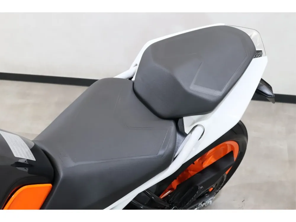 KTM 390 Duke 2018, оранжевый, фото 15