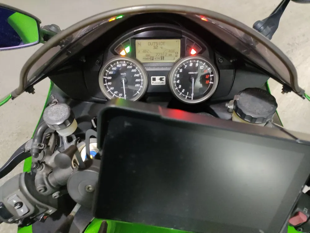 Kawasaki Zx-14R 2012, зелёный, фото 5