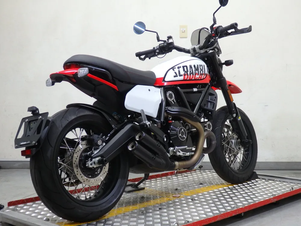 Ducati Scrambler Urban Motard 2023, white / red, фото 7