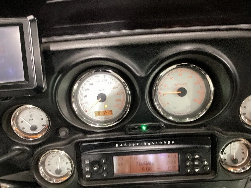 Harley-Davidson FLHX 2008, фото 10