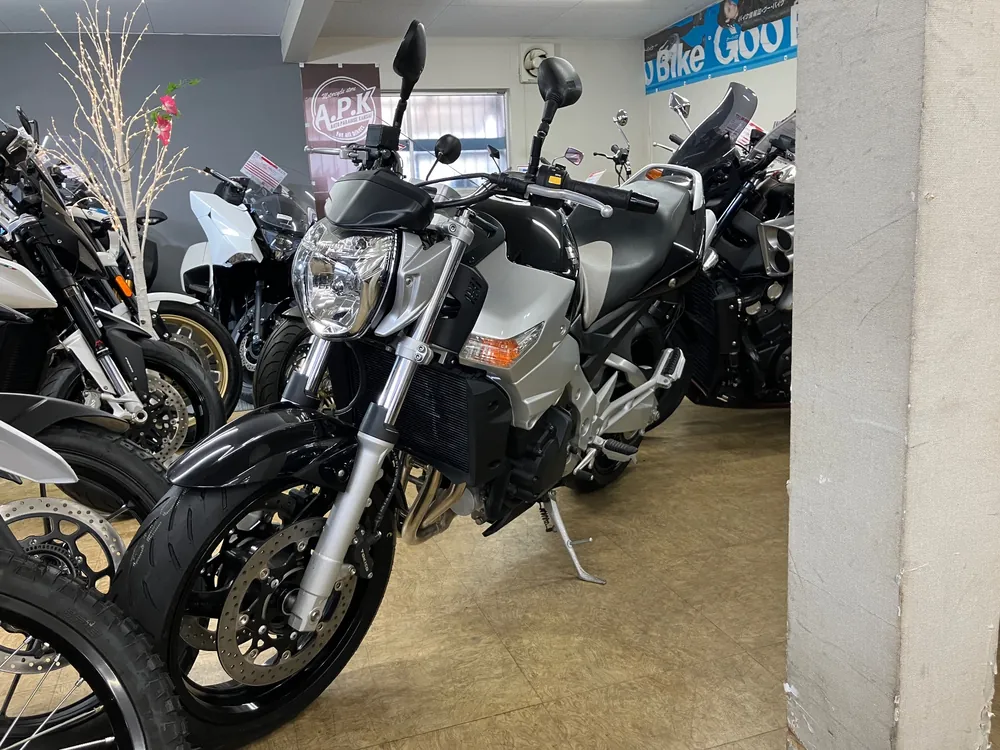 Suzuki GSR400 2008, black/silver, фото 4