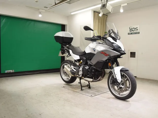 BMW F900XR 2021, белый, фото 3