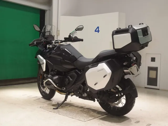 BMW R1300GS 2024, чёрный, фото 6