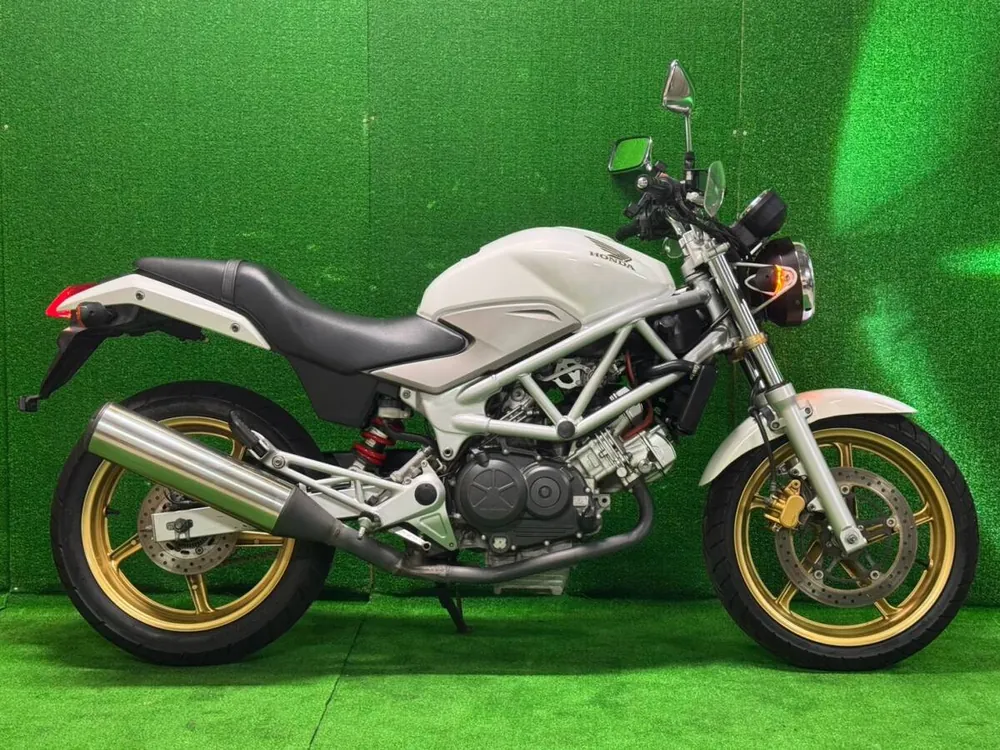 Honda VTR250 2009, фото 3