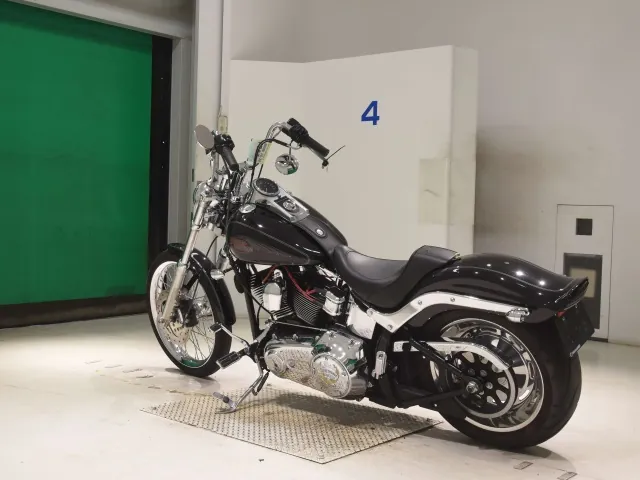Harley-Davidson FXSTC1580 2008, чёрный, фото 6