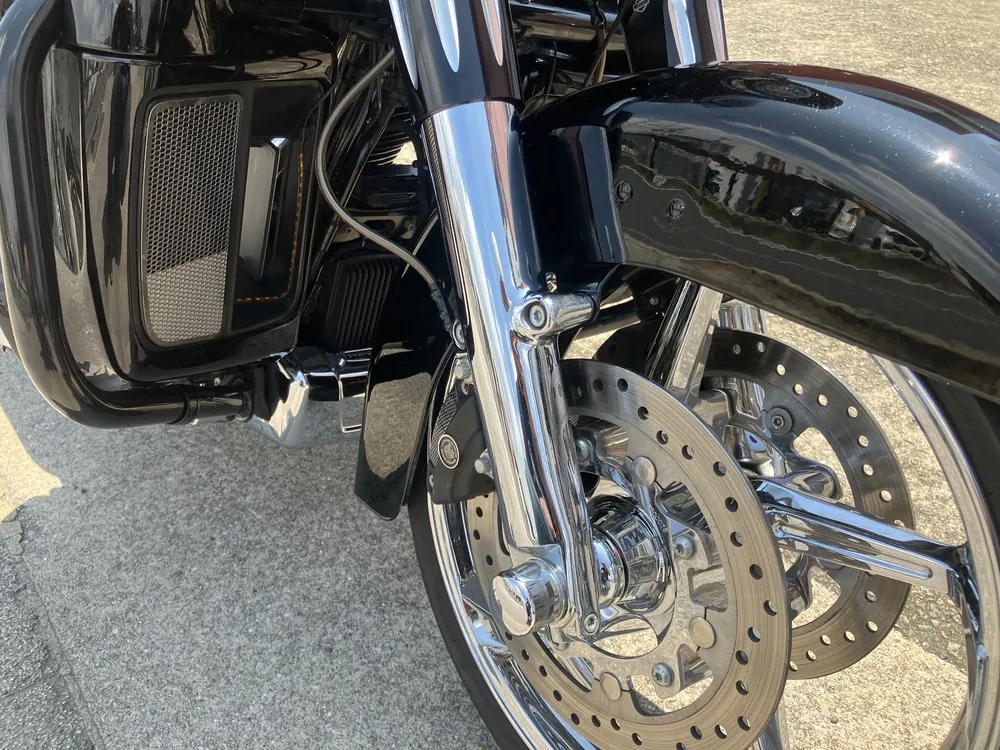 Harley-Davidson FLHXSE CVO 2015, чёрный, фото 14