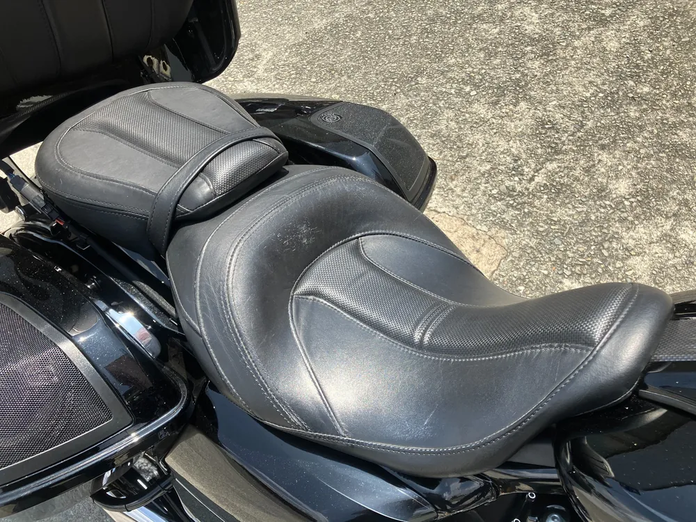 Harley-Davidson FLHXSE CVO 2015, чёрный, фото 18
