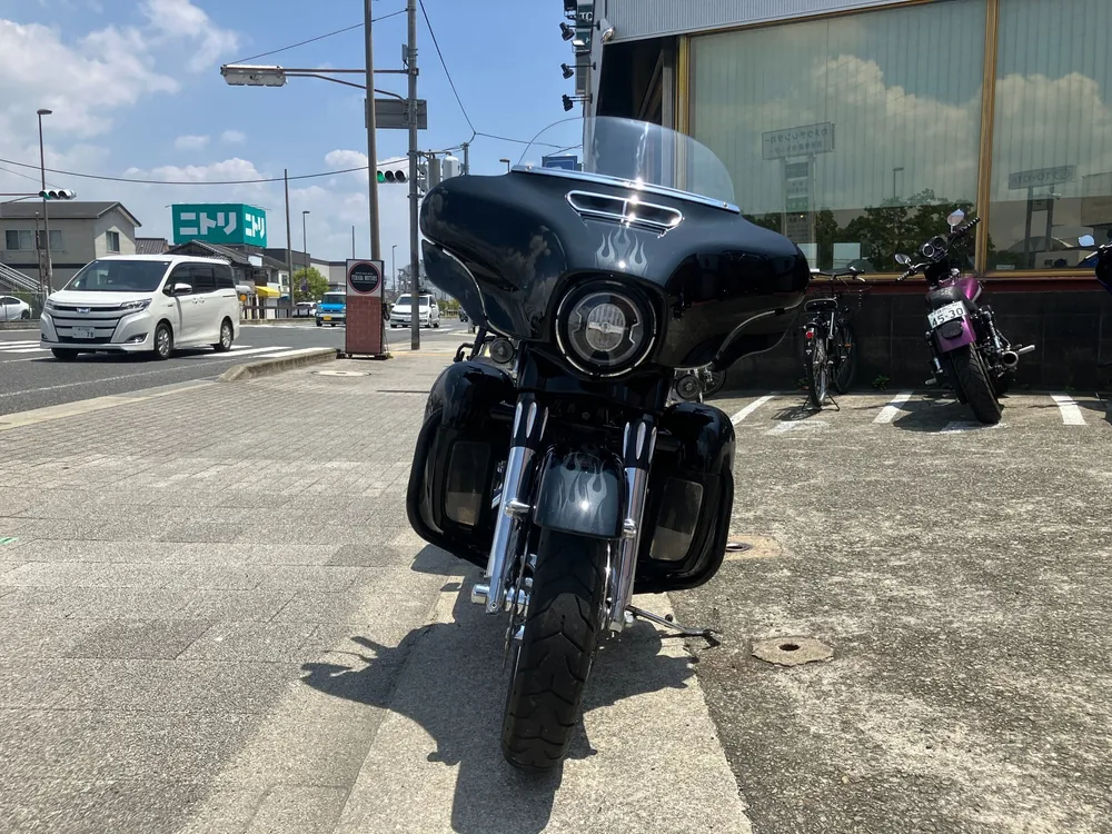 Harley-Davidson FLHXSE CVO 2015, чёрный, фото 4