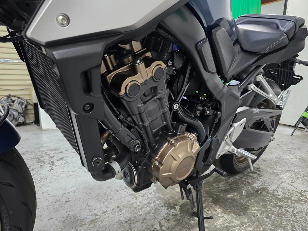 Honda CBR650R 2021, зелёный, фото 17